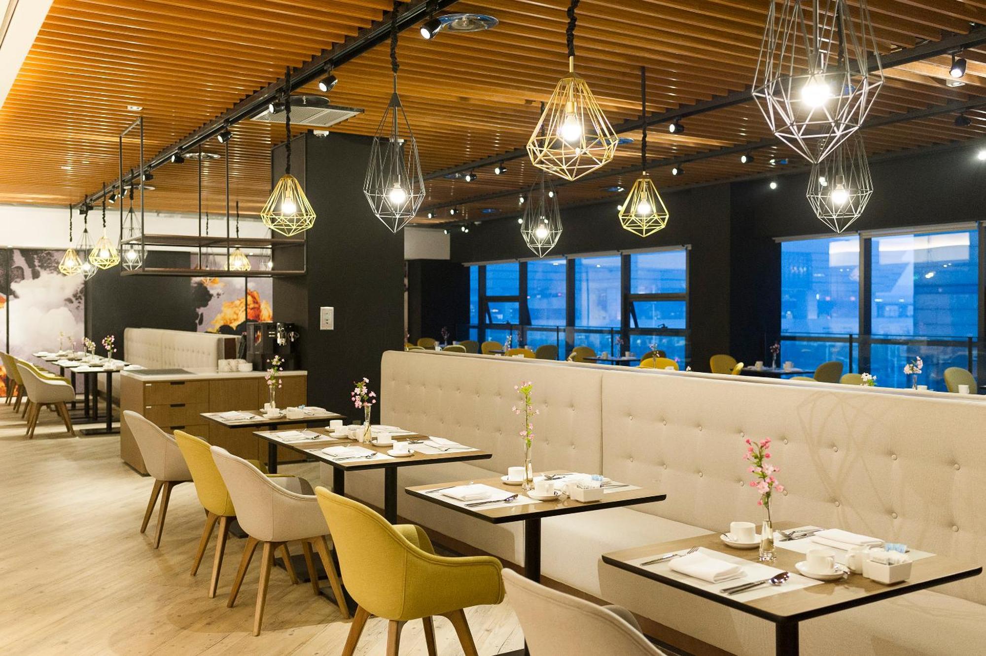 Innside By Melia Zhengzhou Esterno foto